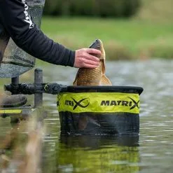 Matrix - 2.5m Commercial Keepnet Pack 3x Nets -Carp Fishing Rods Verkoop Winkel matrix commercial keepnet 2 5m pack 5 1