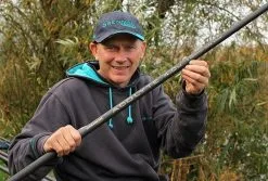 Drennan - Acolyte 4m Landing Net Handle -Carp Fishing Rods Verkoop Winkel steve hemingray acolyte net pole